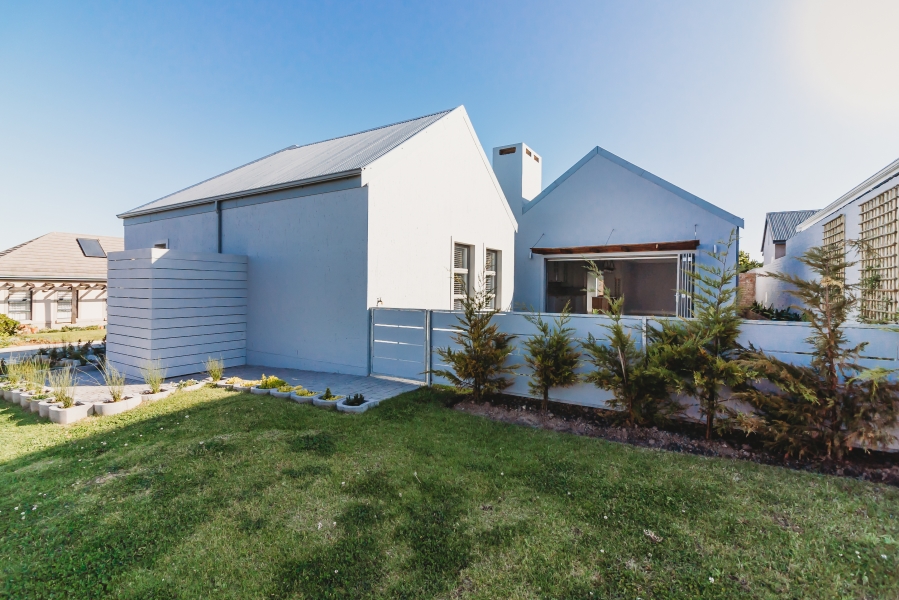3 Bedroom Property for Sale in Kraaibosch Country Estate Western Cape